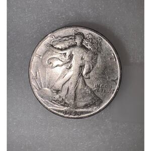 United States Silver Walking Liberty Half Dollar 1945 coin